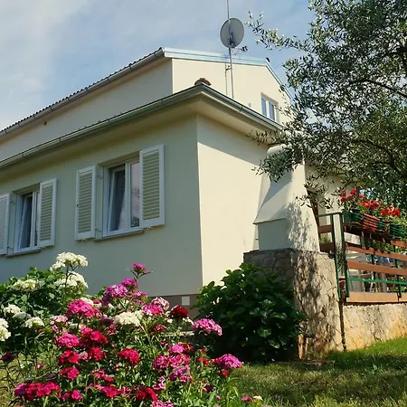 Studio And Apartment Nadia With Garden Porec Room photo