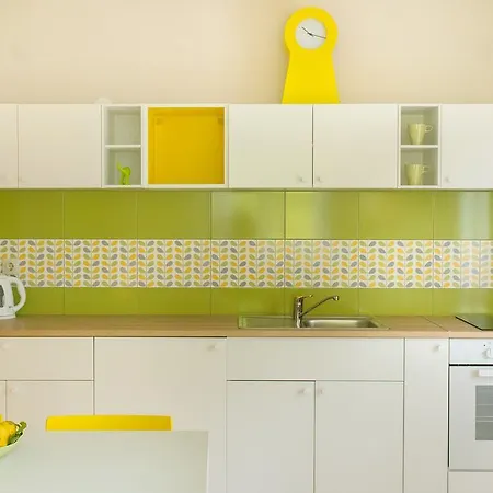 Studio And Apartment Nadia With Garden Porec Exterior photo